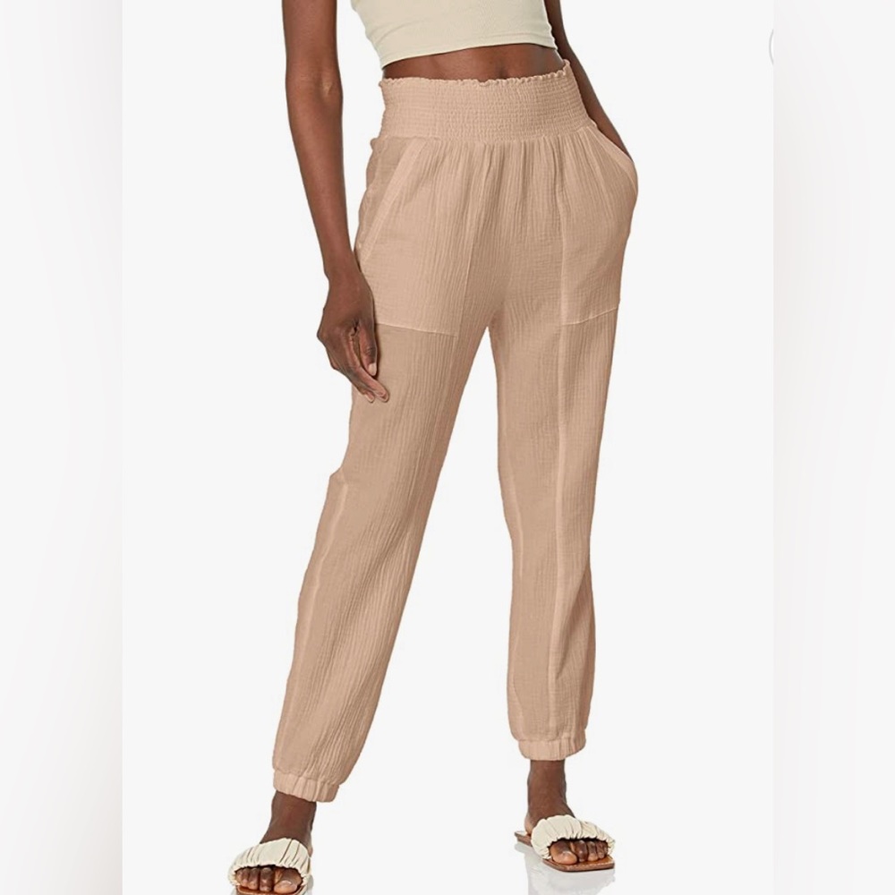 BB DAKOTA SMOCKED WAIST JOGGER PANT, Large, New